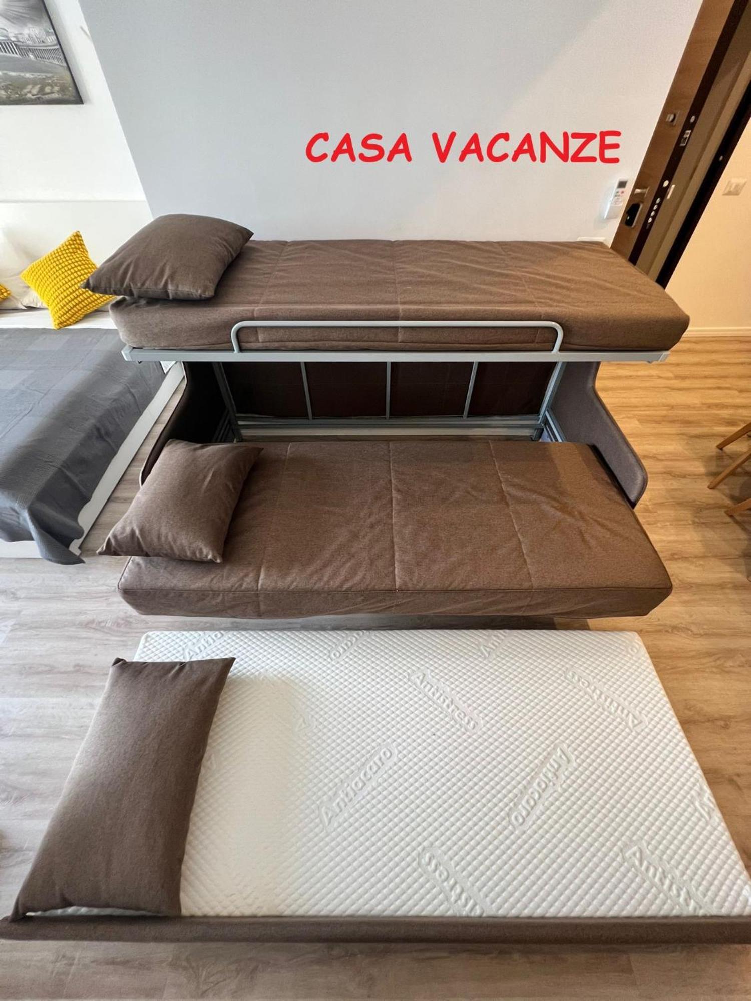 A Due Passi Dal Centro Di Neapel