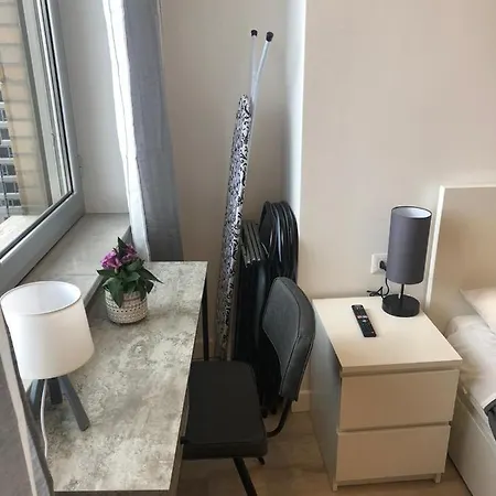 A Due Passi Dal Centro Di Napoli Apartment Exterior photo